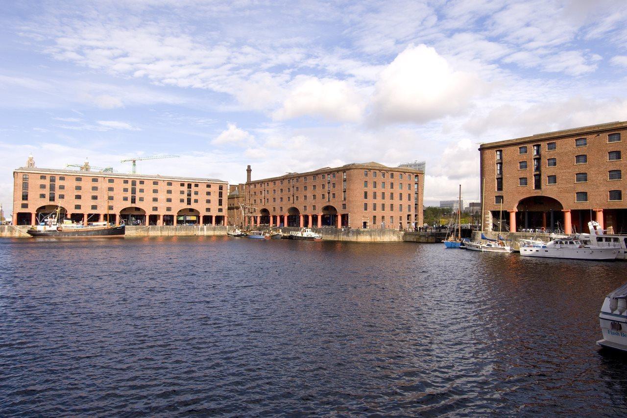 Premier Inn Liverpool Albert Dock Eksteriør billede