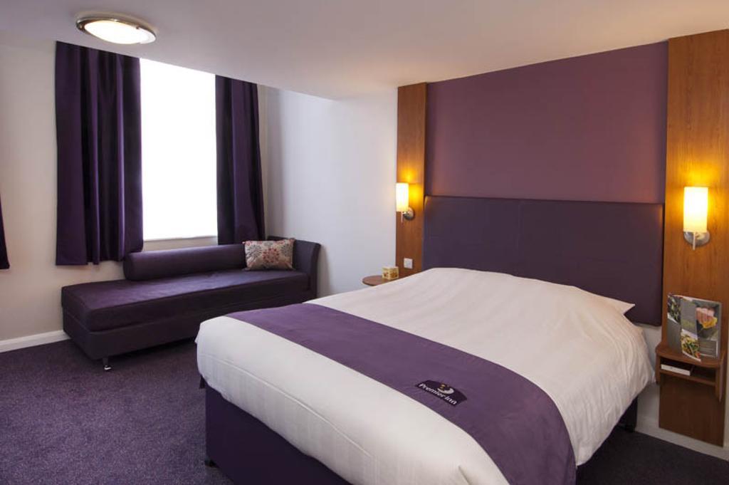 Premier Inn Liverpool Albert Dock Værelse billede