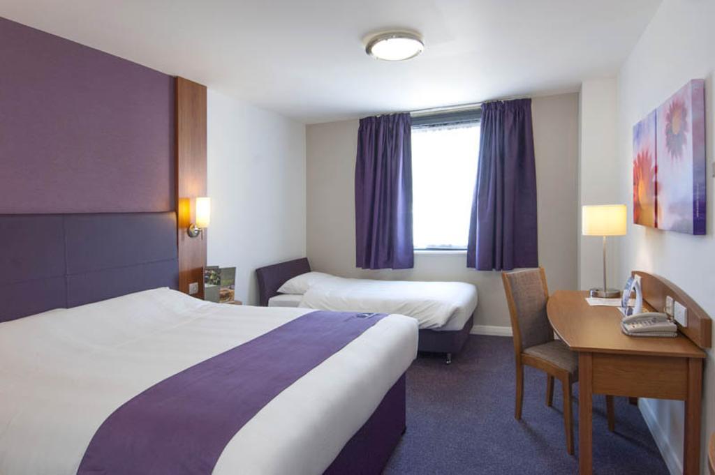 Premier Inn Liverpool Albert Dock Eksteriør billede
